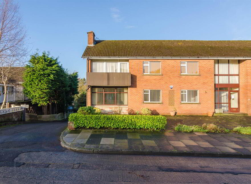 2, 33 Knightsbridge Park, Belfast, BT9 5EH