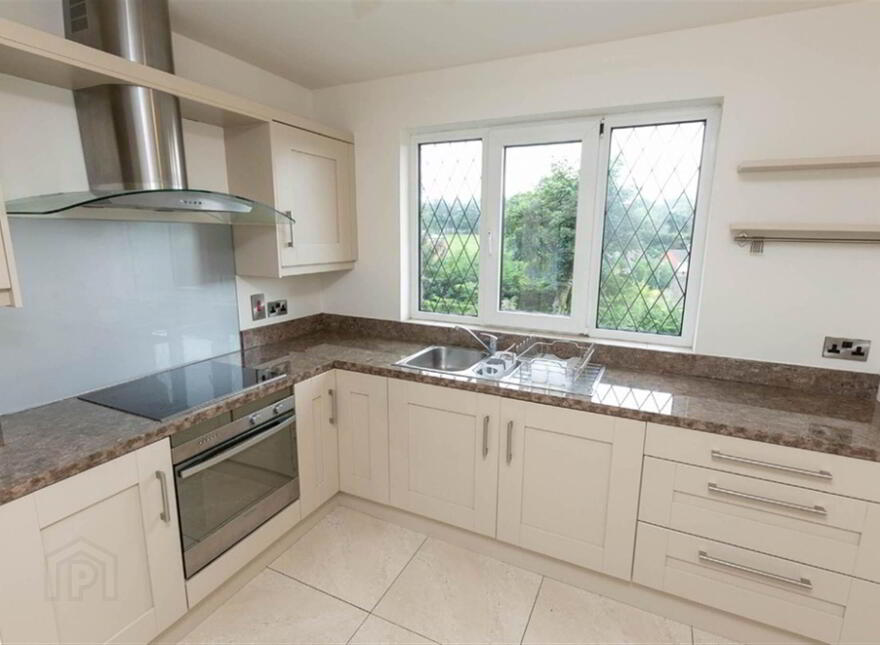 2, 33 Knightsbridge Park, Belfast, BT9 5EH