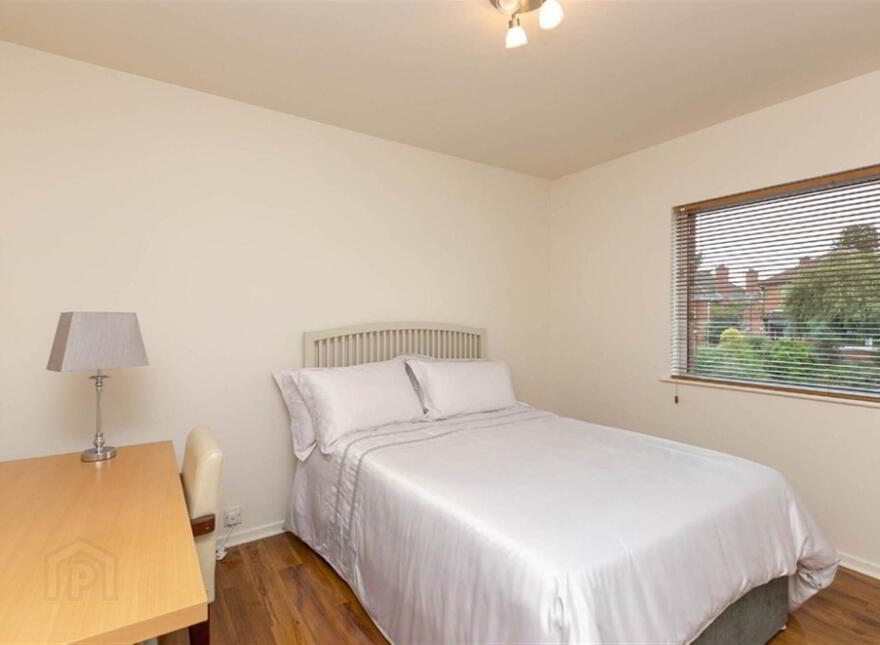 2, 33 Knightsbridge Park, Belfast, BT9 5EH