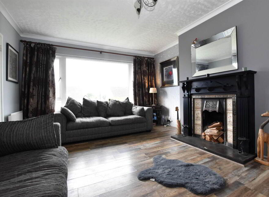 1 Frensham Road, Newtownards, BT23 4BB