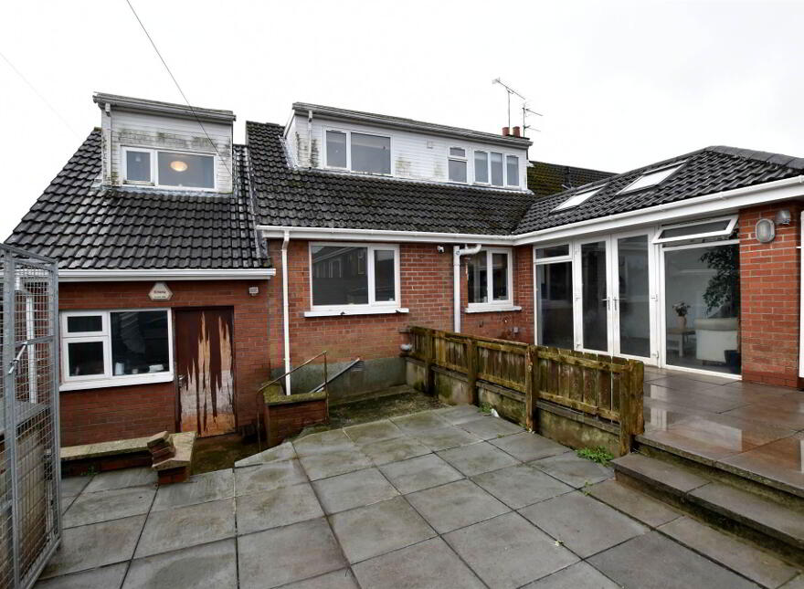 1 Frensham Road, Newtownards, BT23 4BB