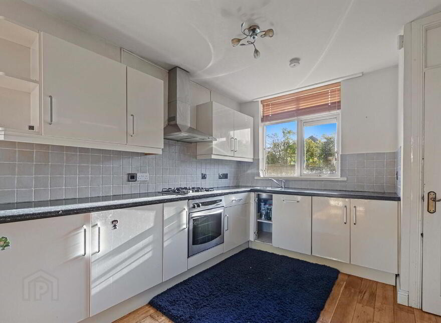 Apt 204a, Upper Lisburn Road, Belfast, BT10 0LA
