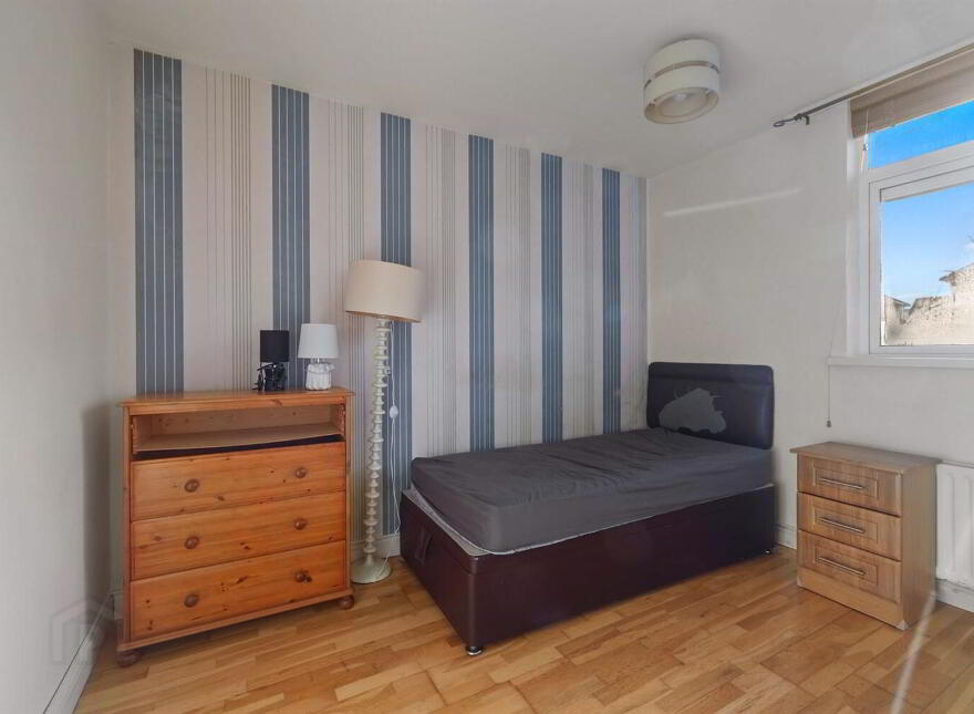 Apt 204a, Upper Lisburn Road, Belfast, BT10 0LA