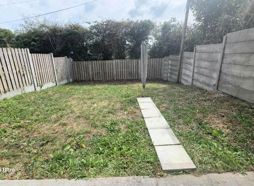 18 Marine Gates, Carrignafoy, Cobh, P24TR50