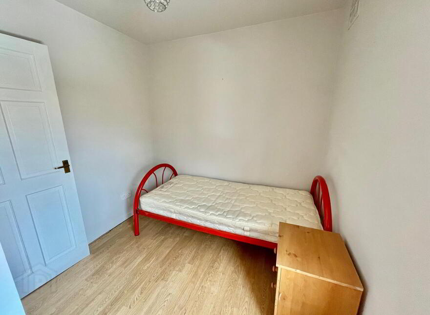 151 Tates Avenue, Belfast, Belfast, BT12 6NA