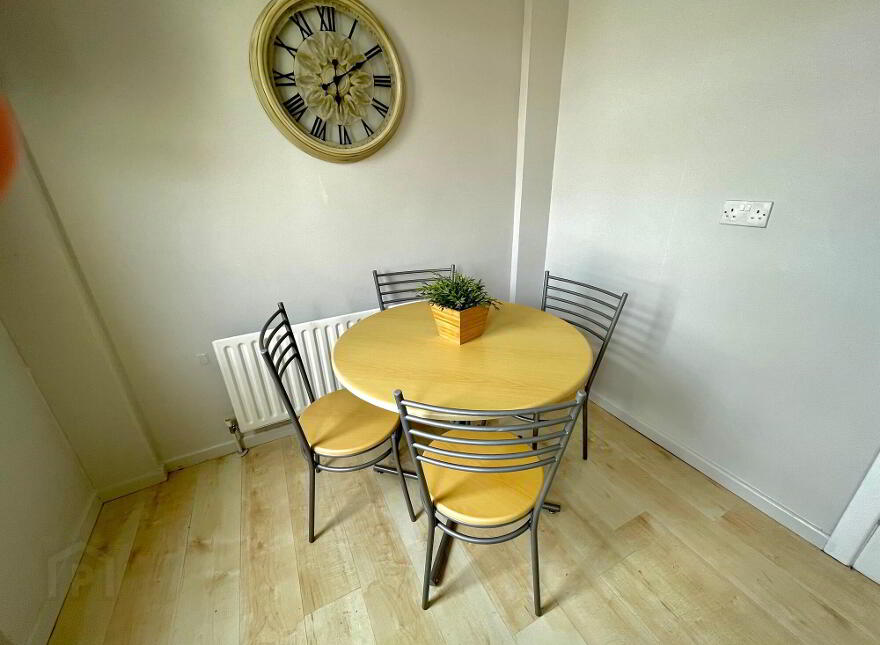 151 Tates Avenue, Belfast, Belfast, BT12 6NA