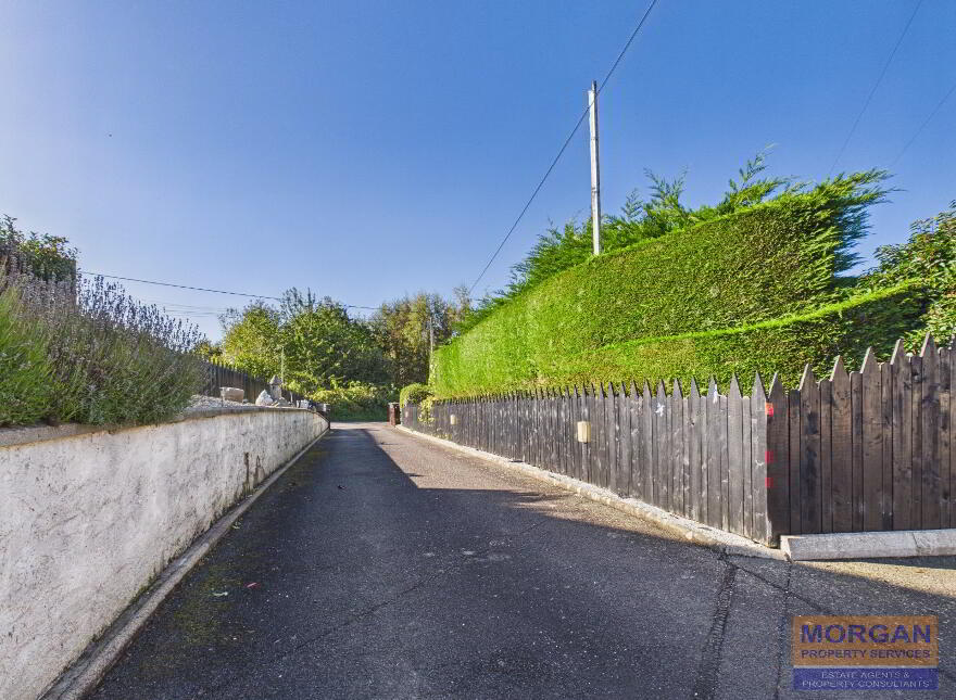 10 Glenvale Road, Newry, BT34 2JX