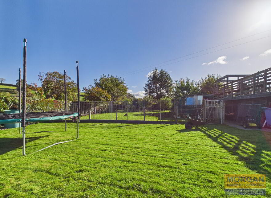 10 Glenvale Road, Newry, BT34 2JX