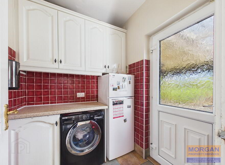 10 Glenvale Road, Newry, BT34 2JX