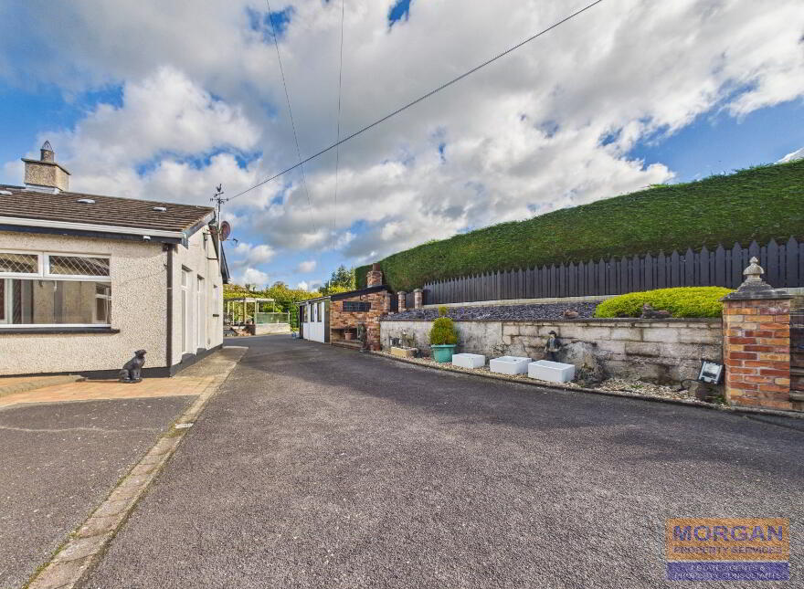 10 Glenvale Road, Newry, BT34 2JX