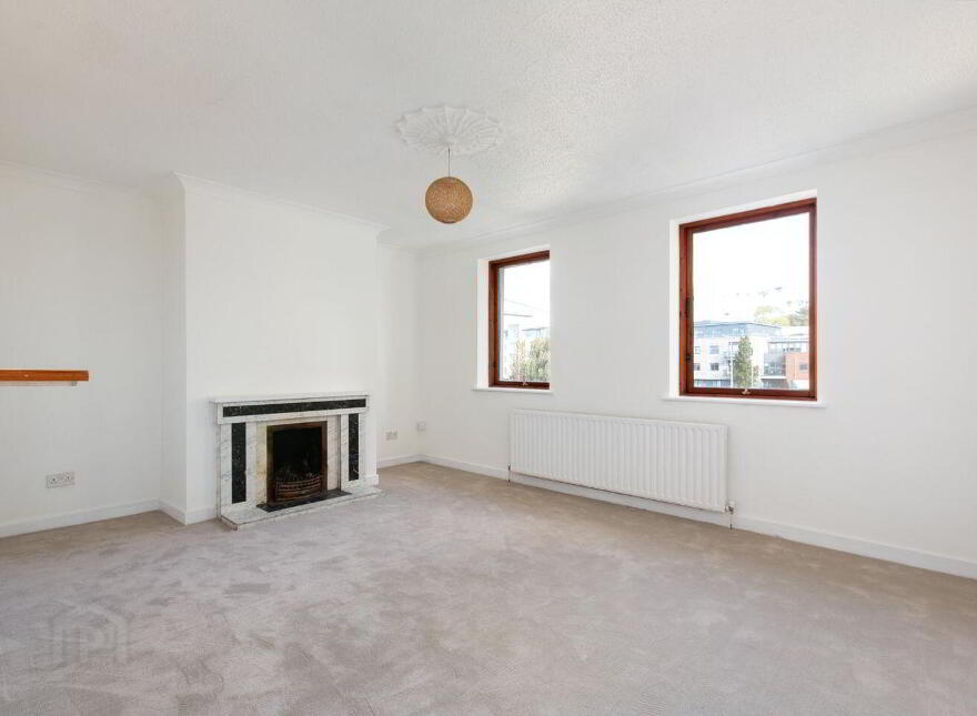 4 Derrickbawn Court, Ballinteer Road, Ballinteer, Ballinteer, D16CC64