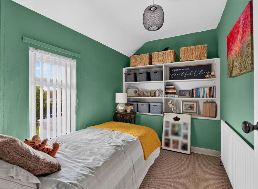 12 Roden Street, Kircubbin, Newtownards, BT22 2QT