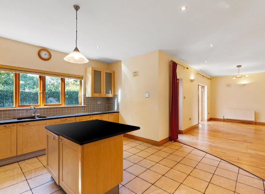2 White Gables, Rathmichael, D18EW77
