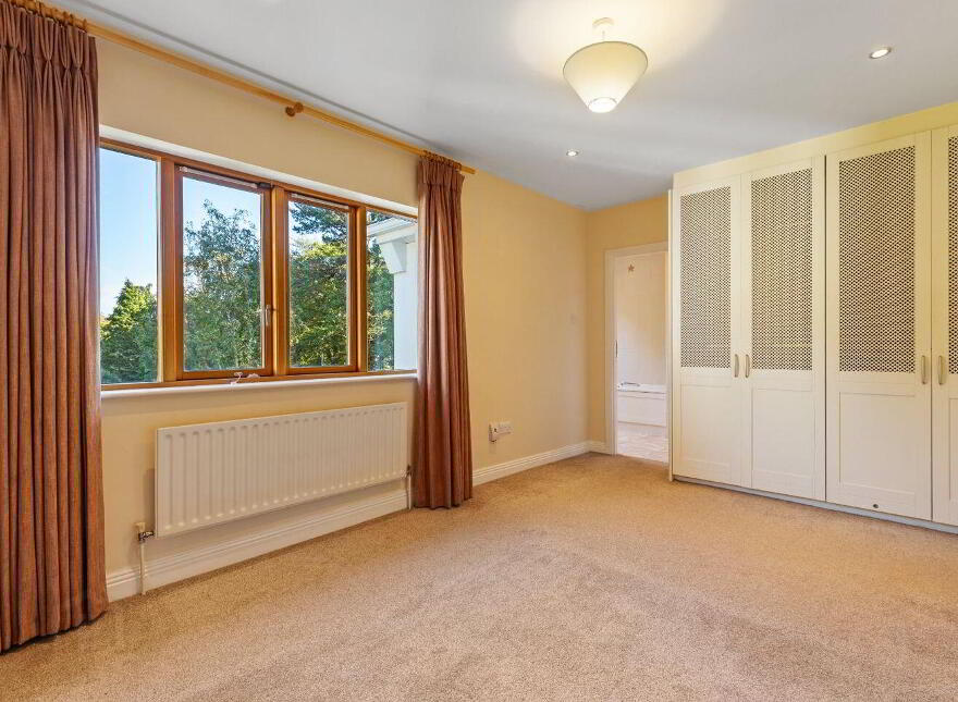 2 White Gables, Rathmichael, D18EW77
