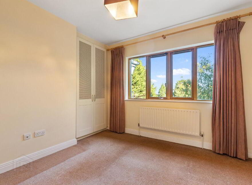 2 White Gables, Rathmichael, D18EW77