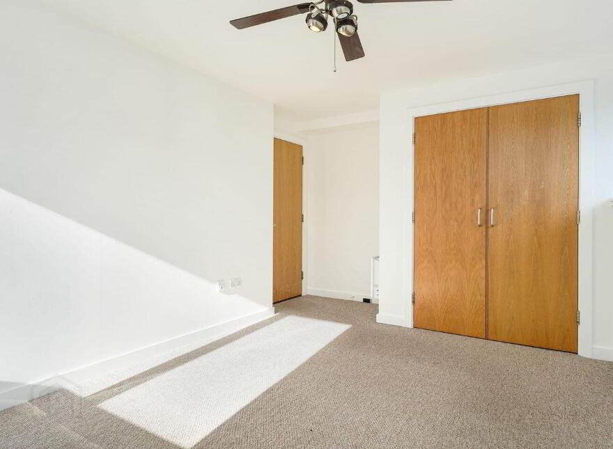 151 New Seskin Court, Tallaght, Tallaght, D24