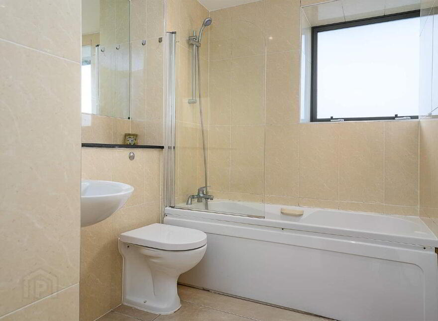 151 New Seskin Court, Tallaght, Tallaght, D24