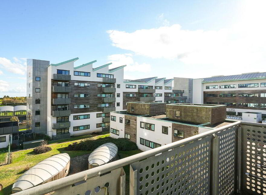 151 New Seskin Court, Tallaght, Tallaght, D24