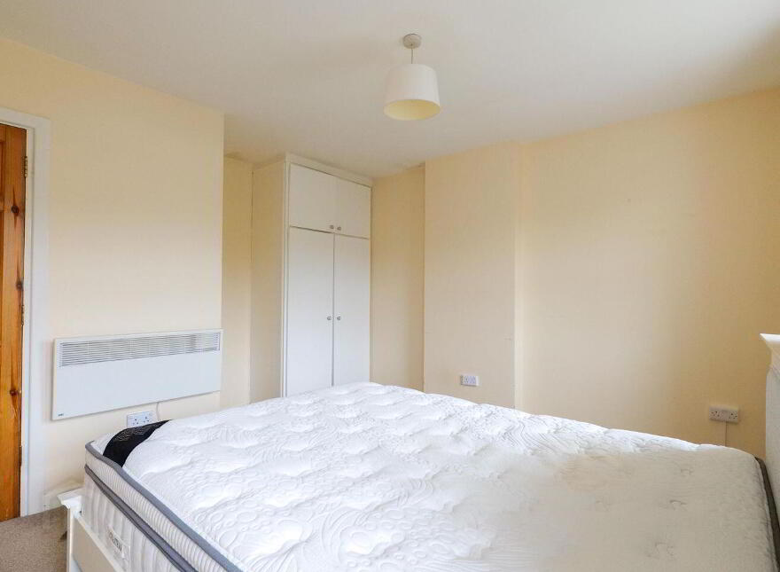 84 Sandyvale Lawn, Headford Road, H91E33W