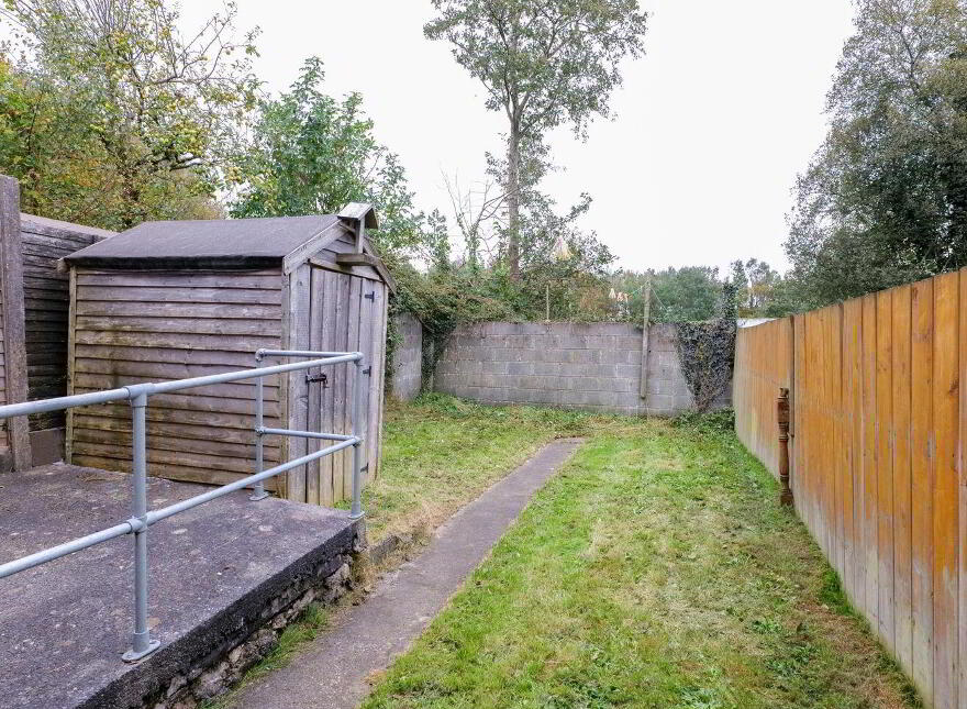 84 Sandyvale Lawn, Headford Road, H91E33W