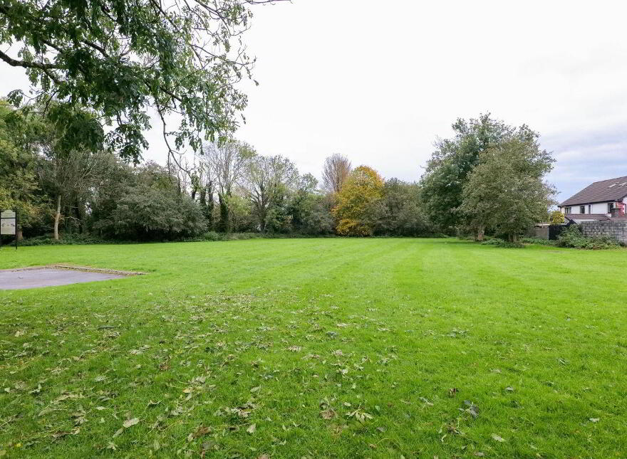 84 Sandyvale Lawn, Headford Road, H91E33W