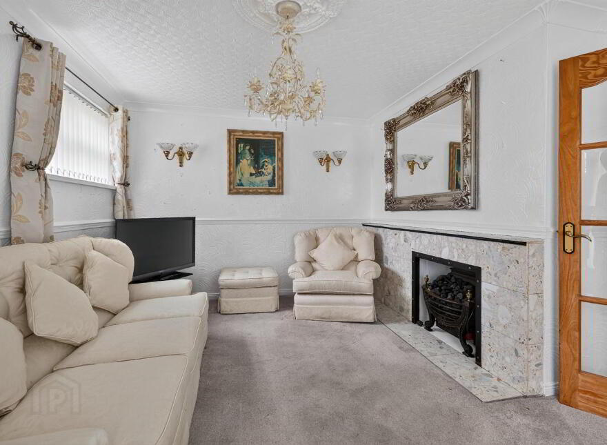 44 Carrickmannin Gardens, Bangor, BT19 1SX
