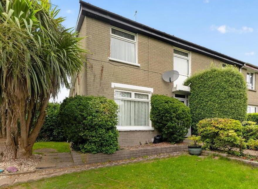 44 Carrickmannin Gardens, Bangor, BT19 1SX