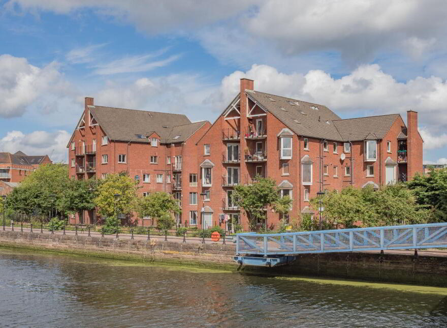 47 Laganview Court, Belfast, BT5 4AR