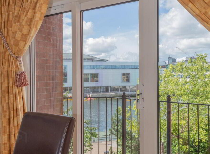 47 Laganview Court, Belfast, BT5 4AR