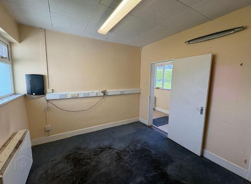 Former HSE Building, Station Road, Falcarragh, F92ER80