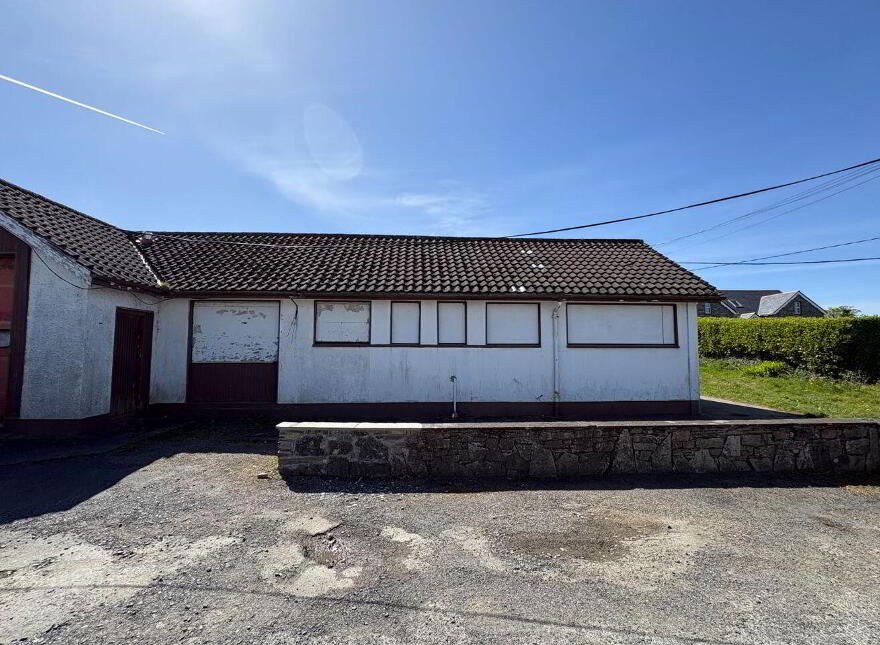 Former HSE Building, Station Road, Falcarragh, F92ER80