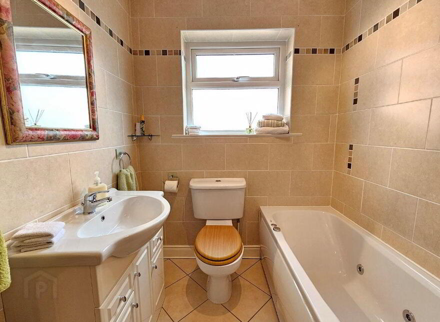 8 Orchard Lane, Hermitage, Ennis, V95E2RD