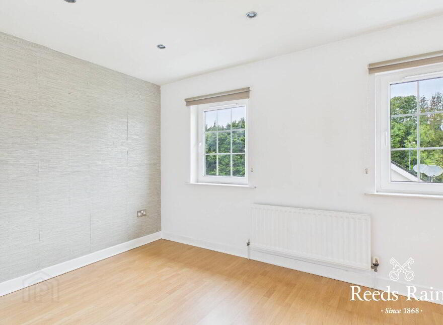 27 Leathem Square, East Link Road, Dundonald, Belfast, BT16 2QL