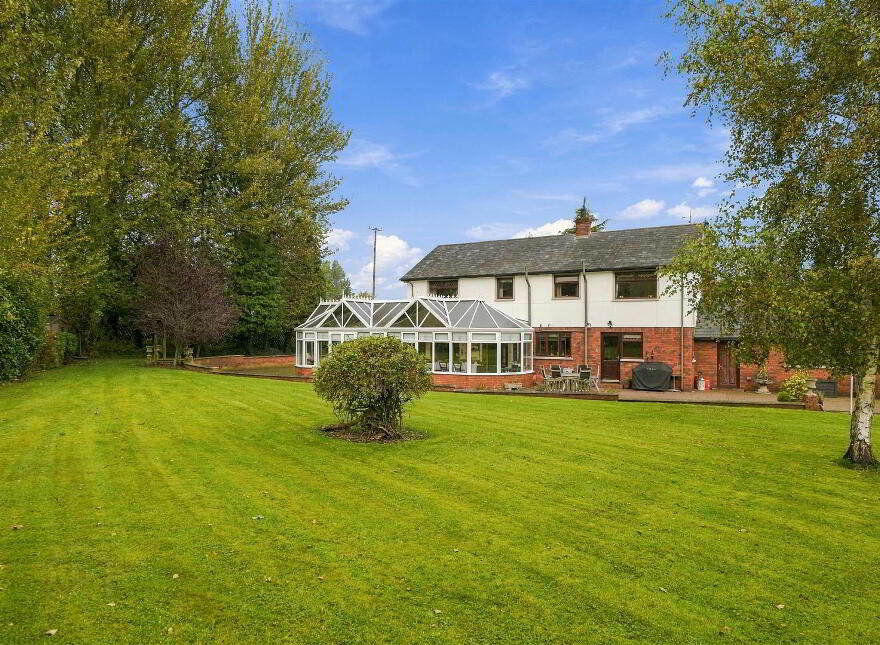 62 Old Ballyrobin Road, Templepatrick, BT41 4TJ