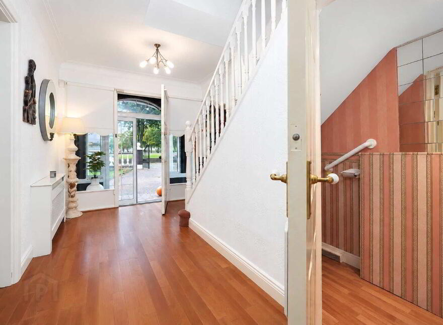 31 Pinewood Crescent, Glasnevin, Glasnevin, D11