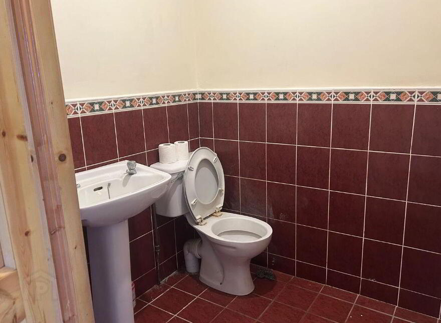 7 Abbeyfield, Ballaghaderreen, F45D563