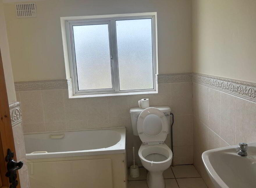 7 Abbeyfield, Ballaghaderreen, F45D563