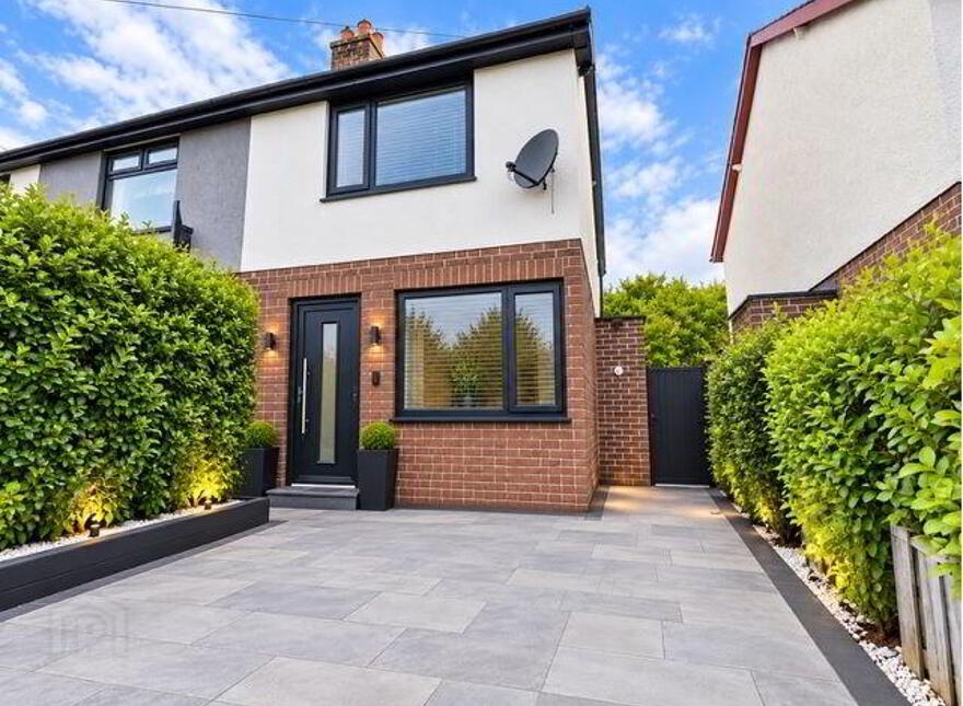 (Lot 1) 86 Joanmount Park, Belfast, BT14 6PG