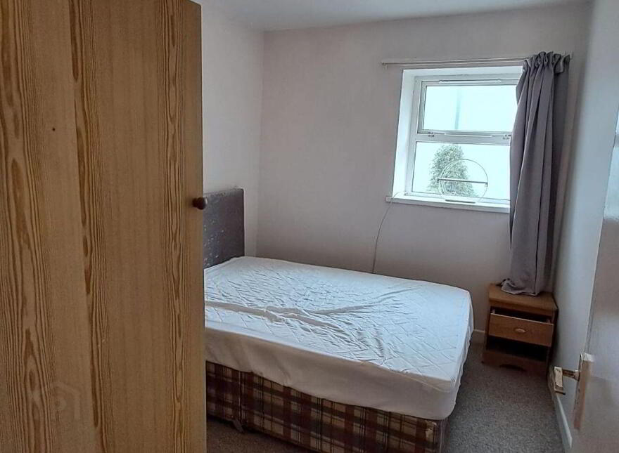 Flat At 13 14 Henrietta Street, Waterford City Centre, Waterford City Centre, X91VW27
