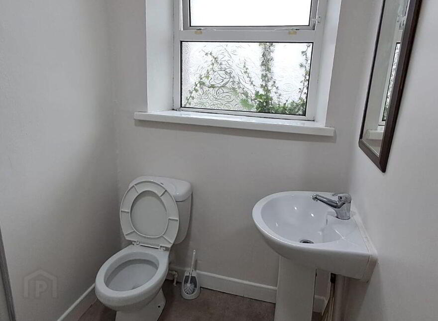 Flat At 13 14 Henrietta Street, Waterford City Centre, Waterford City Centre, X91VW27