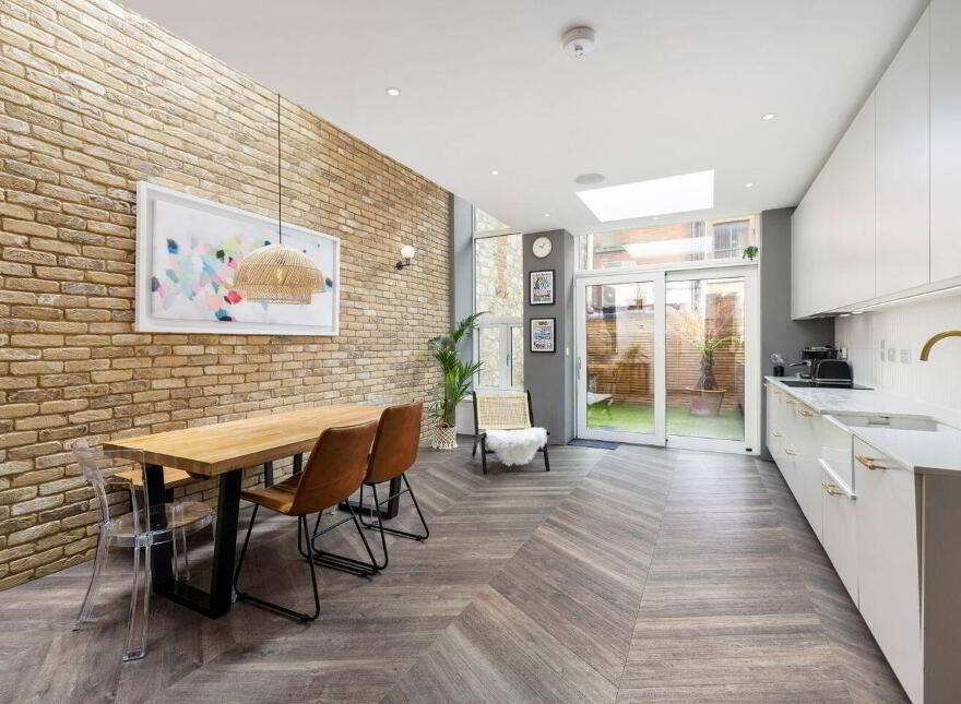 1 Dungar Terrace, Dún Laoghaire, Dun Laoghaire, A96CY90