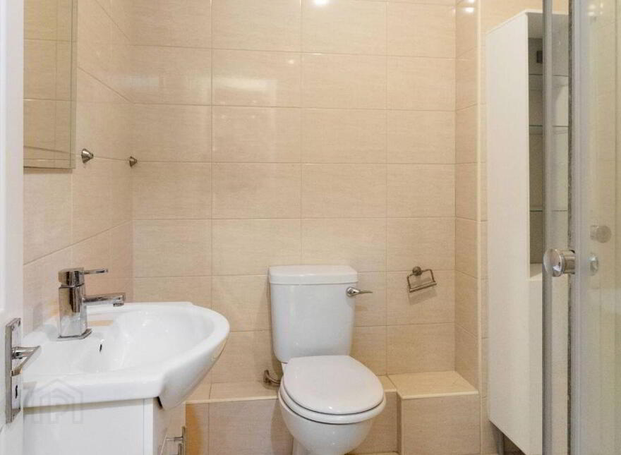 Apartment 33 Traders Wharf, Ushers Quay, Dublin 8, D08K7Y7
