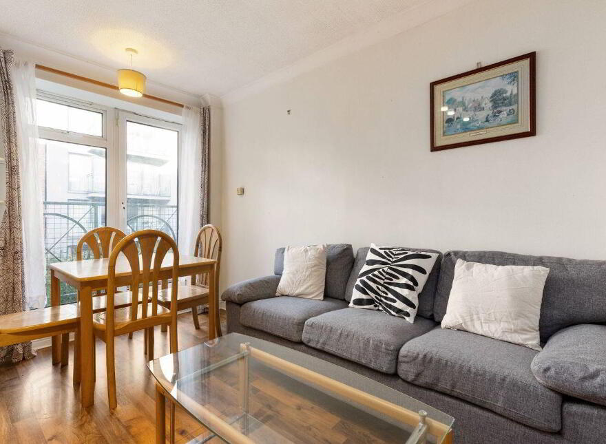 Apartment 33 Traders Wharf, Ushers Quay, Dublin 8, D08K7Y7
