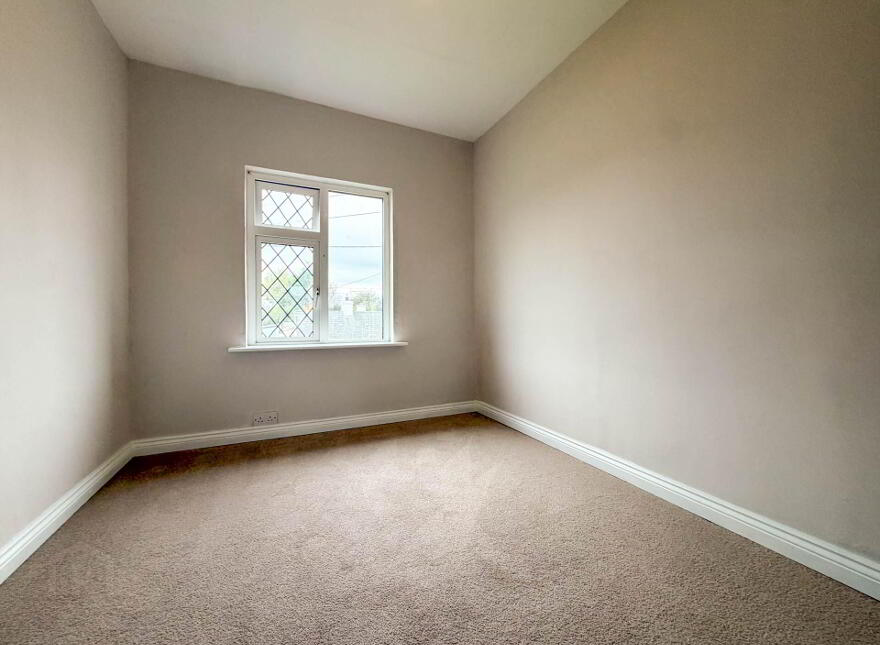12 Dernish Avenue, Foynes, V94PC8P