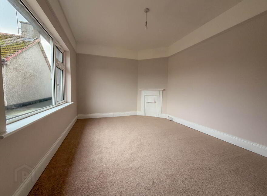 12 Dernish Avenue, Foynes, V94PC8P