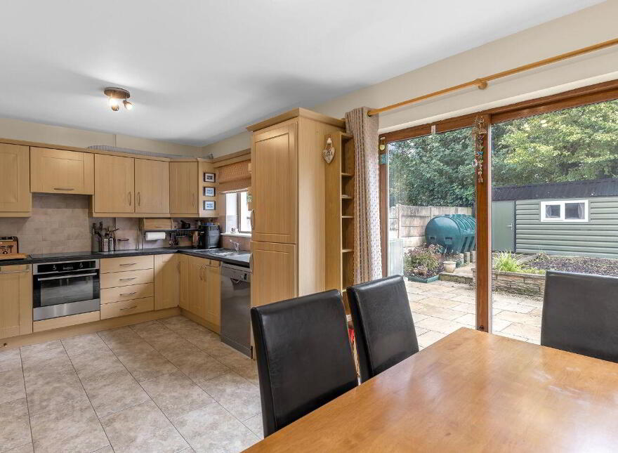 50 Pomeroy Park, Rathangan, R51E202