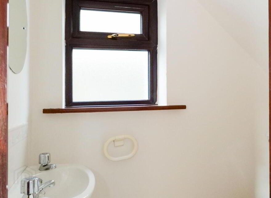 37 Hawthorn Place, Clybaun Road, Knocknacarra, H91ET9T