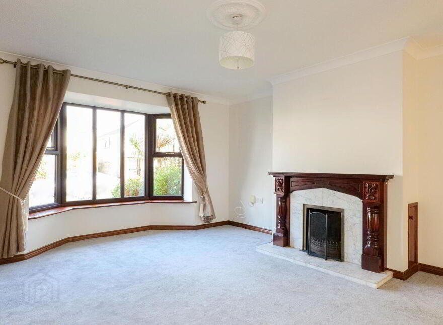 37 Hawthorn Place, Clybaun Road, Knocknacarra, H91ET9T