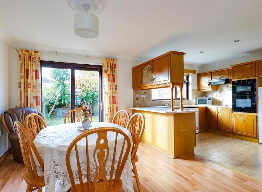 37 Hawthorn Place, Clybaun Road, Knocknacarra, H91ET9T