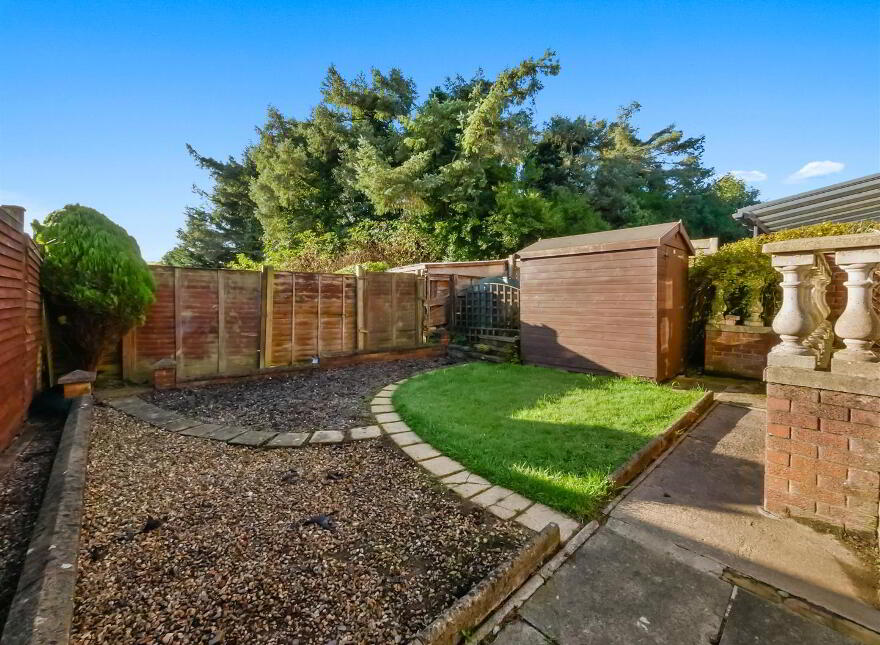 10 Winchester Gardens, Ballynahinch Road, Carryduff, Belfast, BT8 8QE